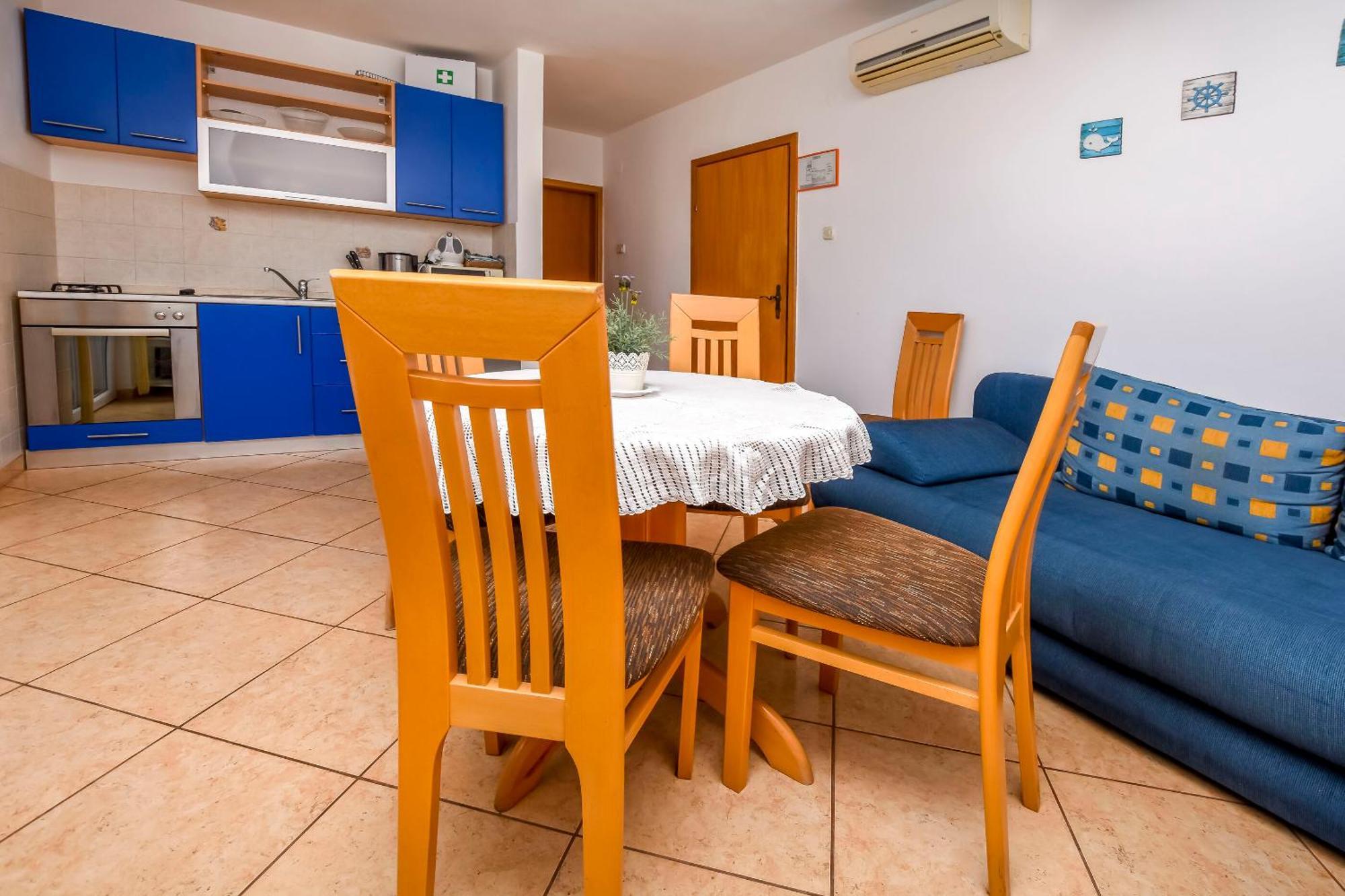 Apartments Ema Razanj Luaran gambar