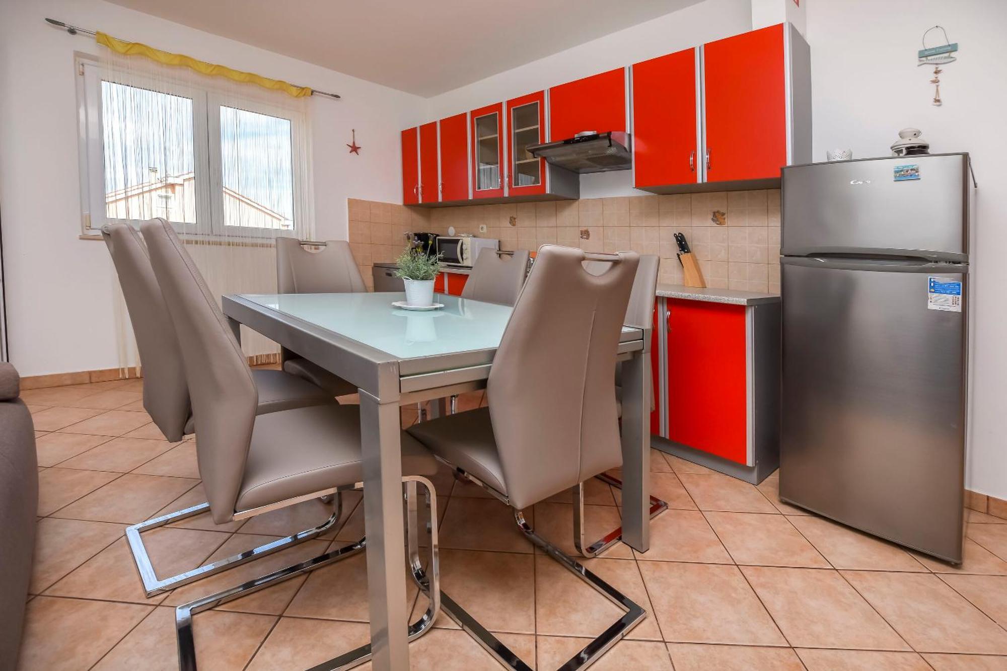 Apartments Ema Razanj Luaran gambar